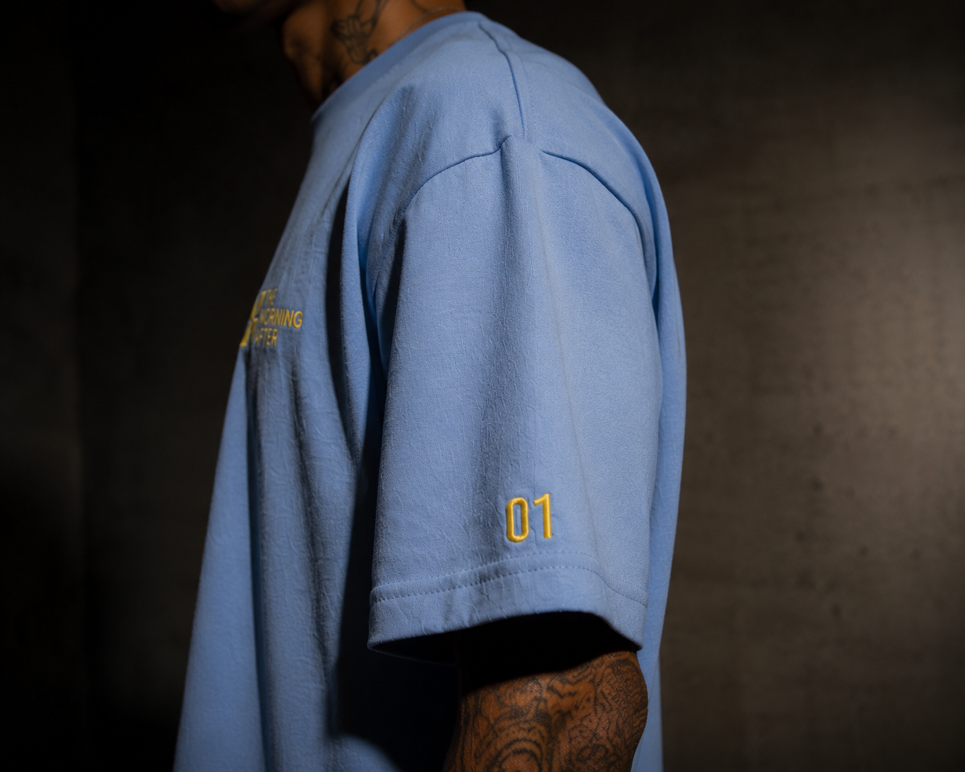 The tee worn on the Riviera in the late afternoon