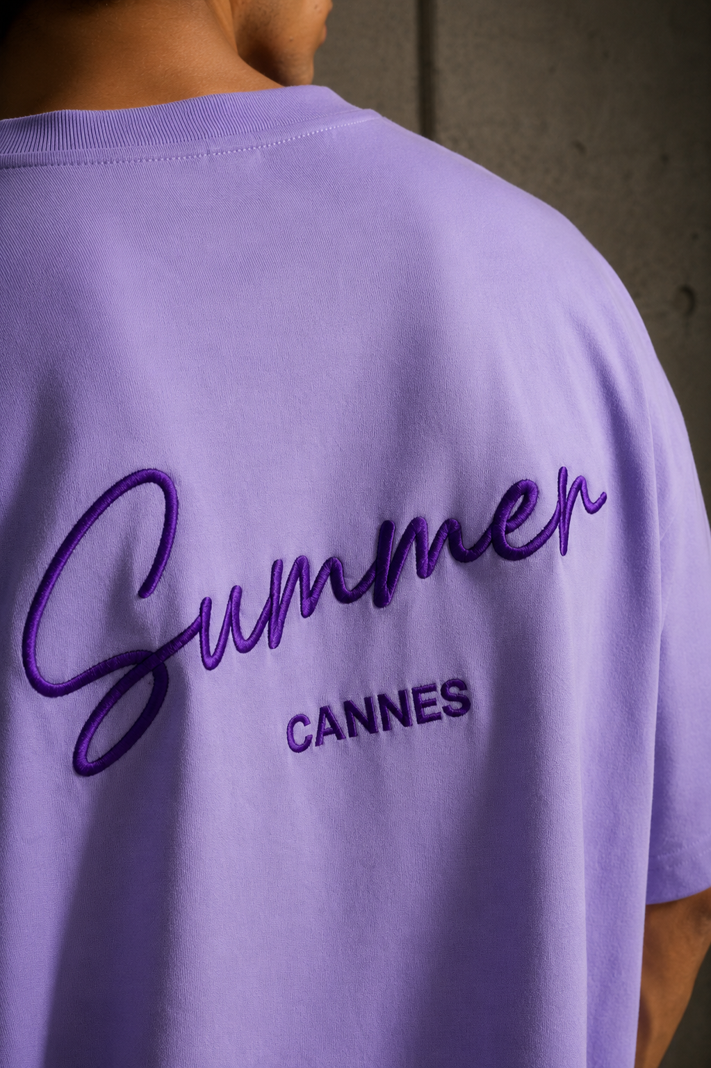 The tee worn on the Riviera in the late afternoon